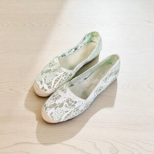 Ann Taylor Style 375801 Lace Espadrille Flat White Slip Ons  Size 7.5